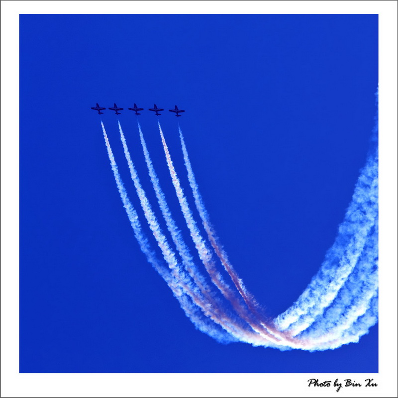 2009-蓝天使-8_缩小大小.jpg