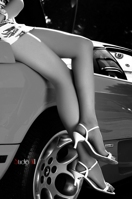 chalinee artistic leggy shot - k- 4186679223_dbf4892a7c_o.jpg
