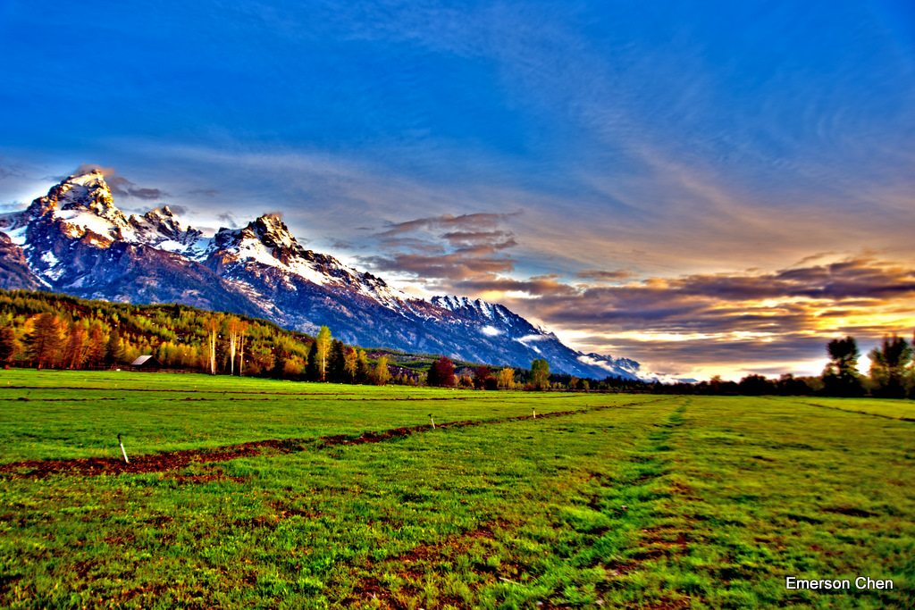 YellowStone6526t_HDR2.jpg