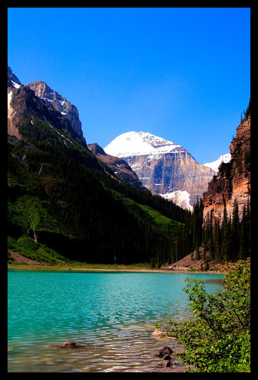 LakeLouise2_m.jpg