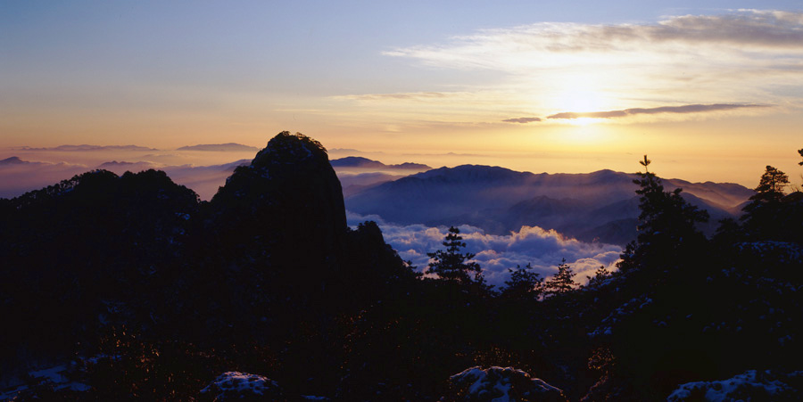安徽黄山雪淞 日出img098ABA.jpg
