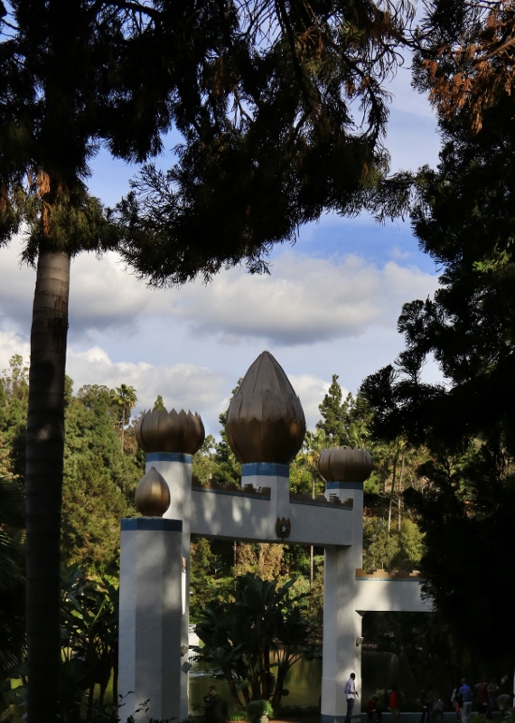 K19A6685 (570x800).jpg